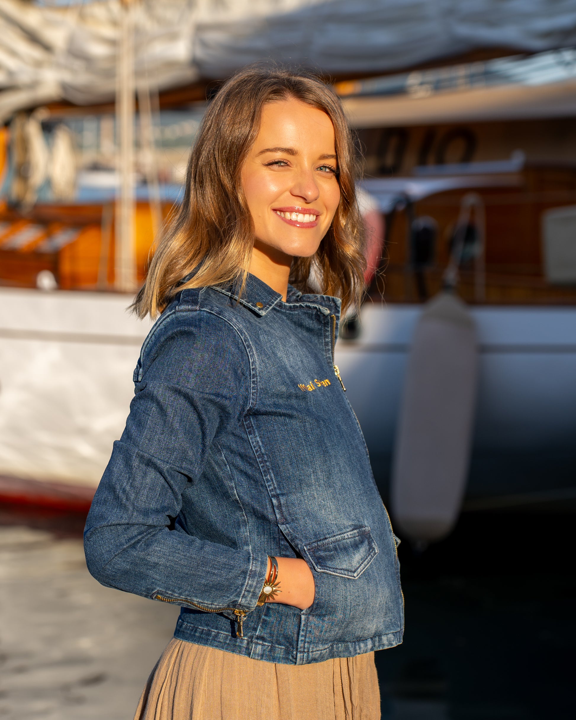 Veste en denim brodée – Les Tropeziennes Signature