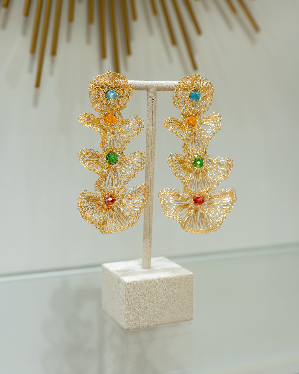 Boucles d’Oreilles Cascade Perles & Coquillages Dorés