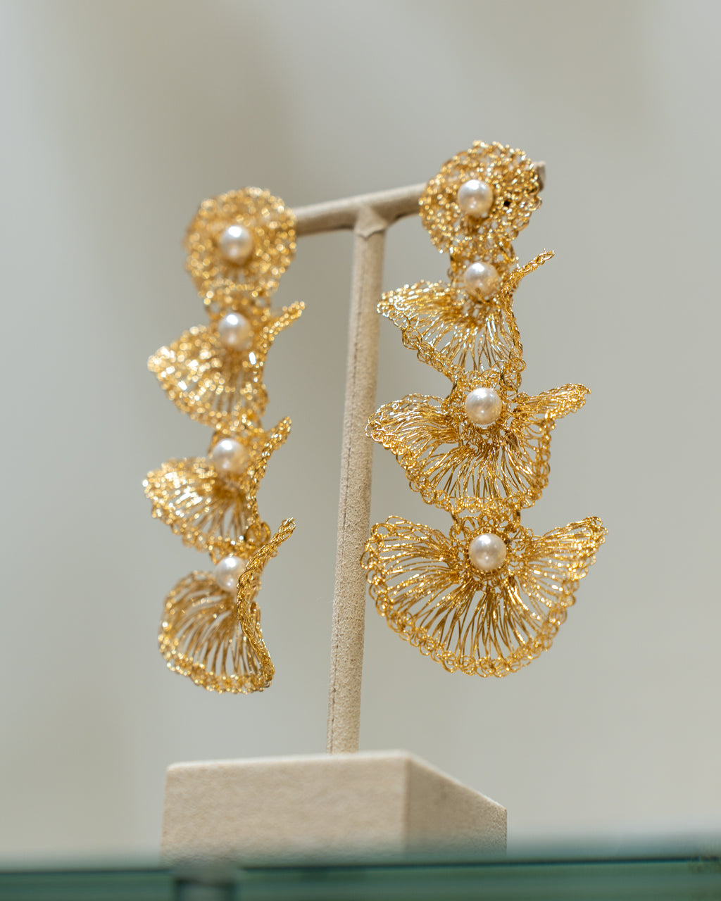 Boucles d’Oreilles Lavish – Cascade Dorée