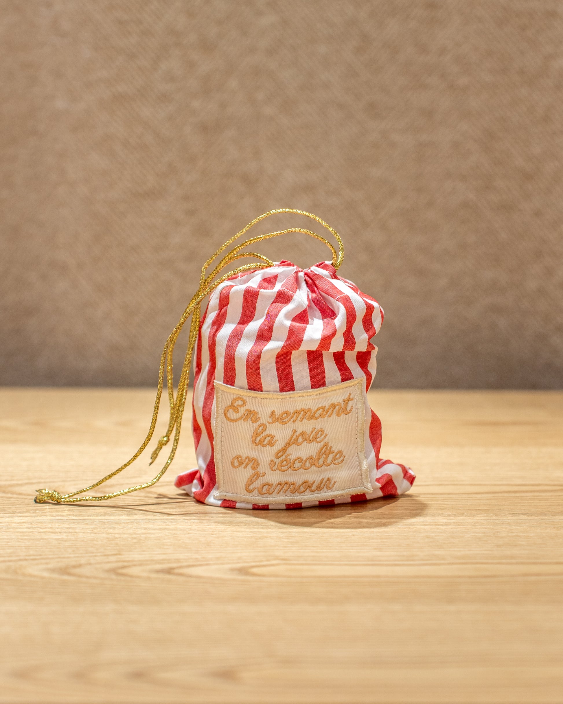 Bougie Énergétique "En semant la joie, on récolte l'amour"