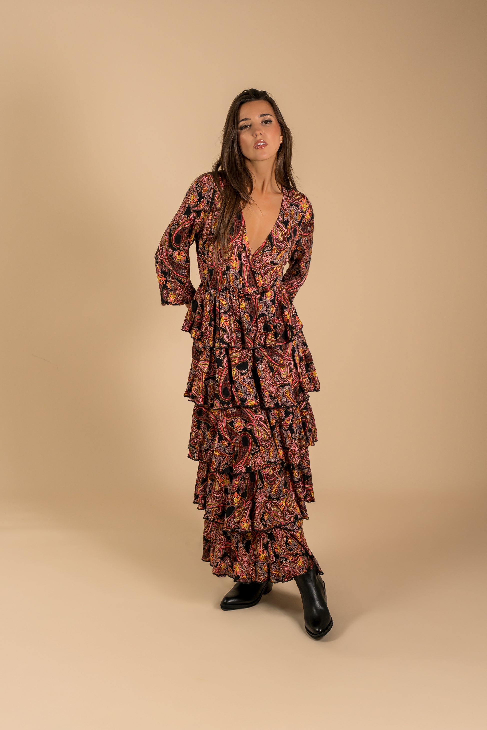 Robe longue à volants imprimé exclusif